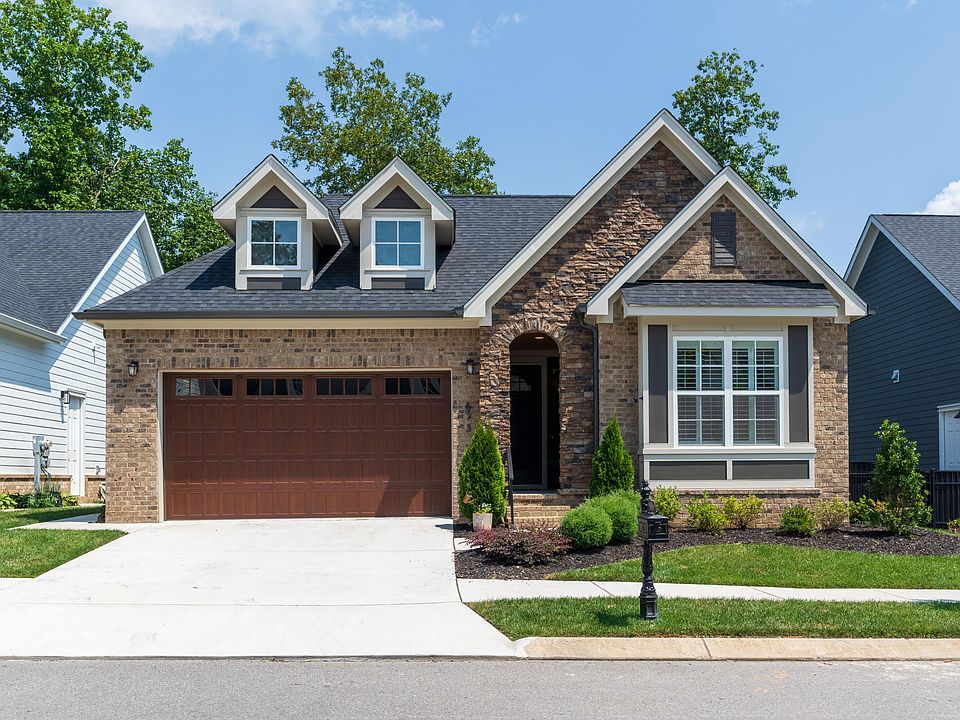 1st image of 573 Alston Dr