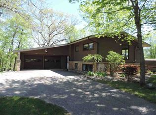 E12526 Bay Rd, Merrimac, WI 53561