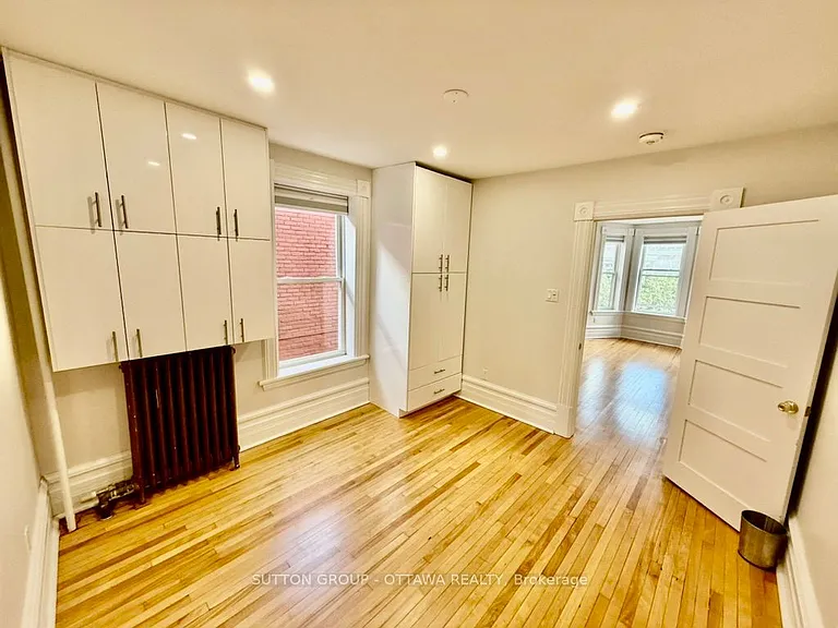 149 Saint Andrew St #2A — Photo 12