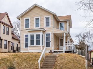 111 W 8th St, Muscatine, IA 52761