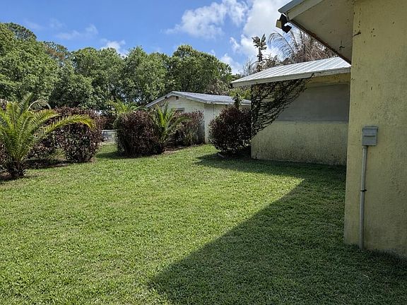 4th image of 5512 Buchanan Drive