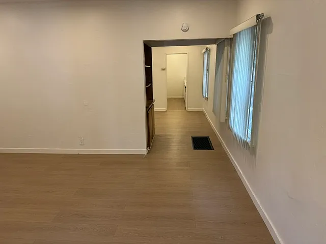 1835 E 1st St #2 — Photo 8