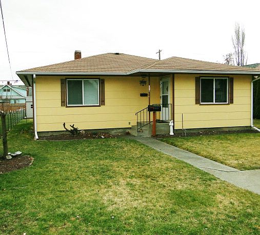 1st image of 414 E Patit Ave