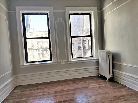 Rented by The Hamilton Group | media 27