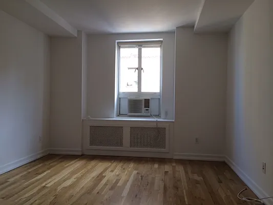 Rented by Crescent Heights | media 13