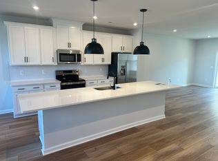 650 Brookwood Glen Ter #B, Glen Allen, VA 23060