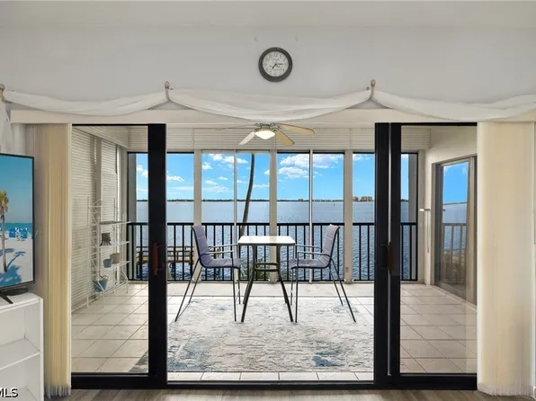 1901 Clifford St APT 202, Fort Myers, FL 33901