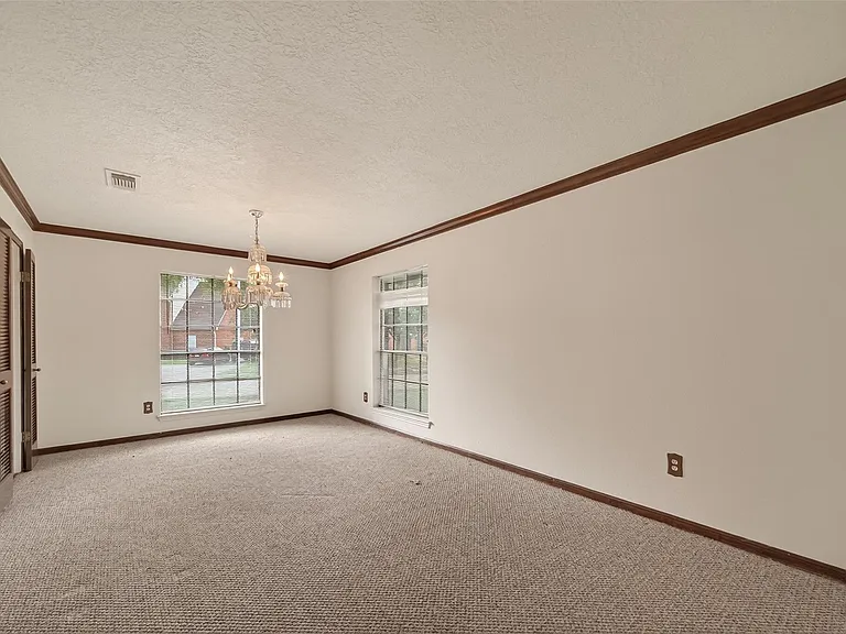 12835 Woodlite Ln — Photo 5