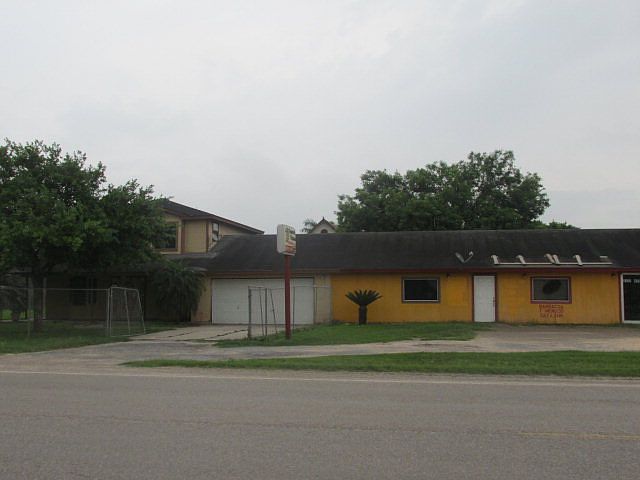 1st image of 3125 S Fm 493