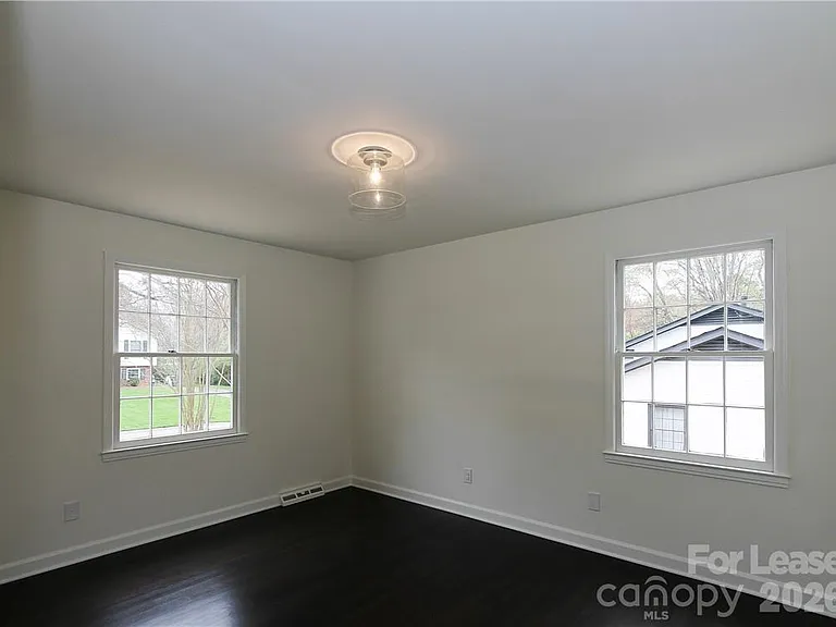 4808 Walden Ct — Photo 14