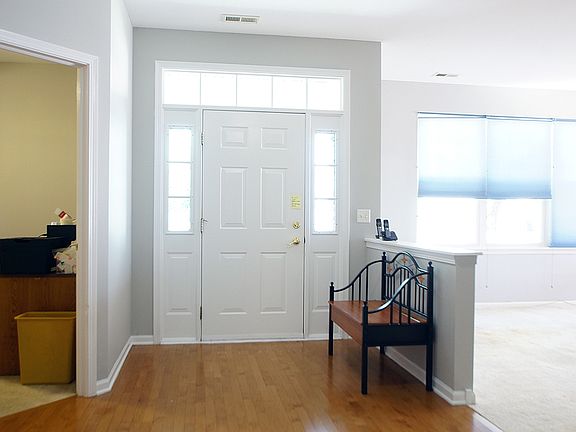 5th image of 2732 Verdi St