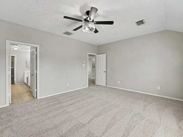 5402 Timbers Quail Dr — Photo 12