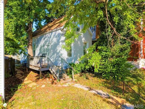 4711 Minnesota Ave, Saint Louis, MO 63111