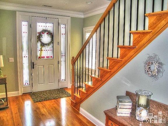 4th image of 506 N Fort Fisher Boulevard