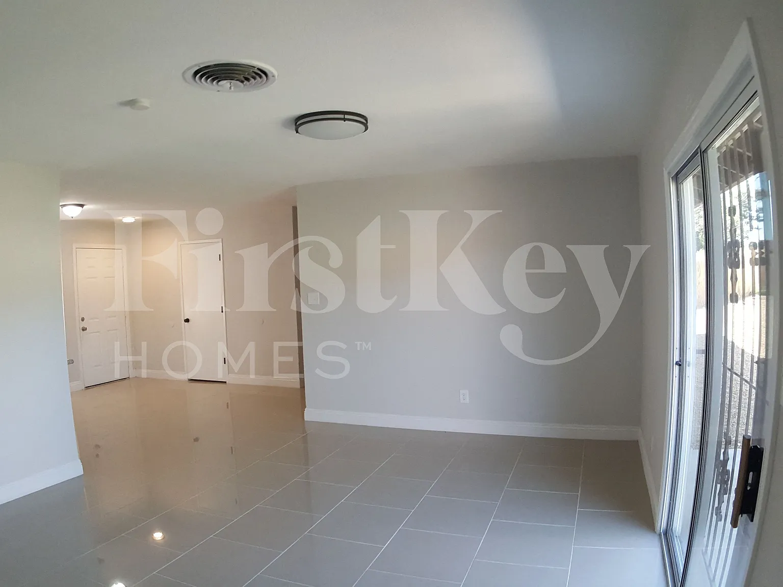 3 bed, 2.0 bath, 1619 sqft, $1,680 — Photo 4