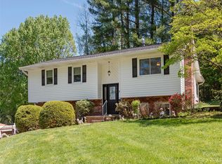 309 Wayside Ln, Hendersonville, NC 28792