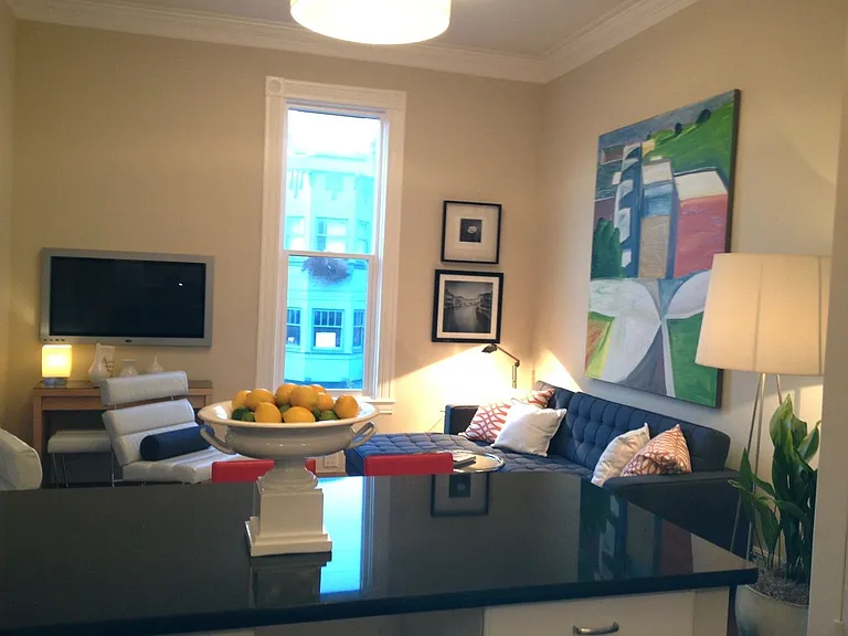 501 Broderick St — Photo 10