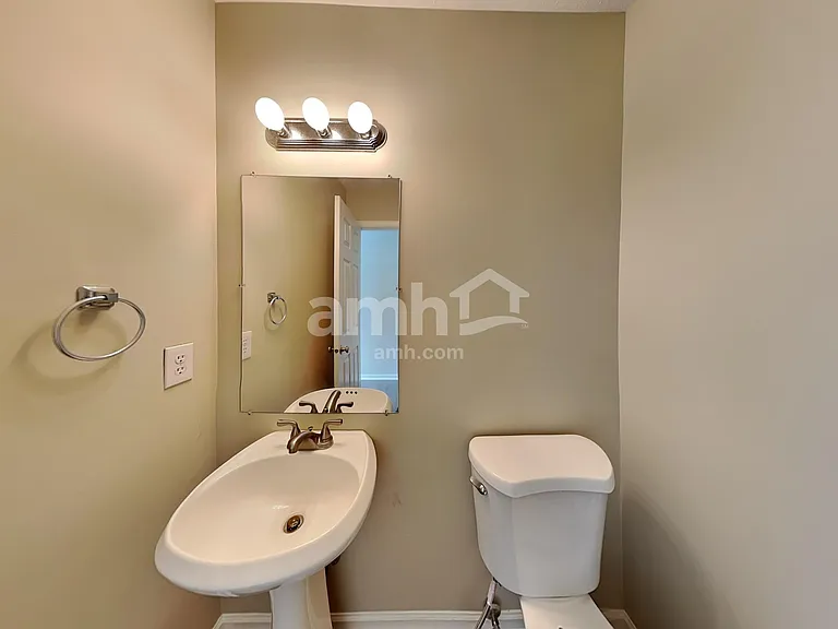 10825 Spring Green Dr — Photo 8