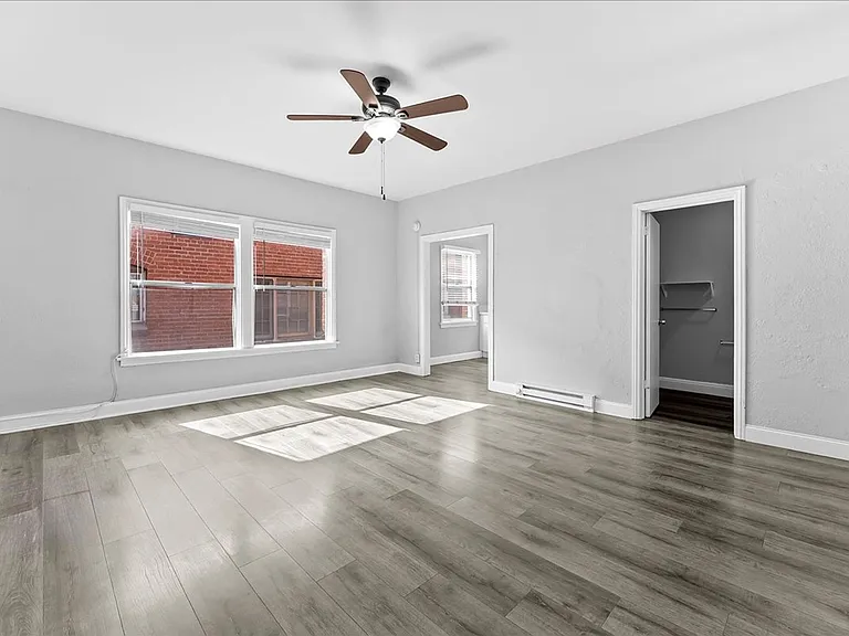 124 N. Westmoreland Ave. — Photo 2