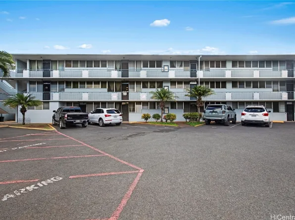 1119 Kokea St APT C202, Honolulu, HI 96817
