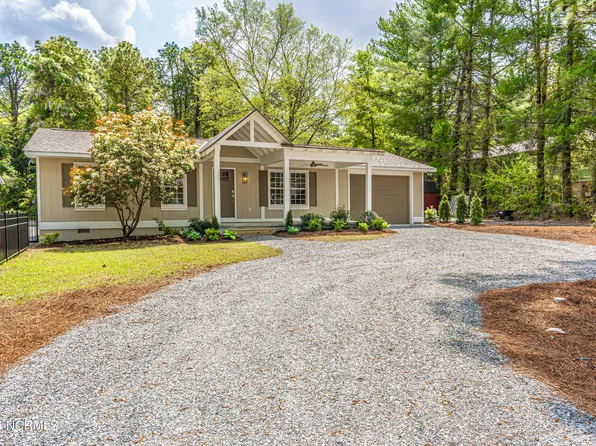 711 N Ashe Street, Southern Pines, NC 28387
