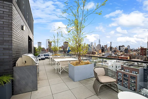 Rented by Compass | media 9