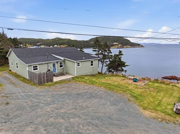 35 Main Road, Chance Cove, NL A0B1K0