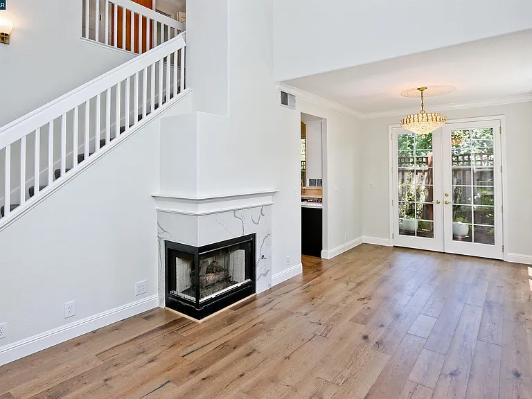 1079 River Rock Ln — Photo 12