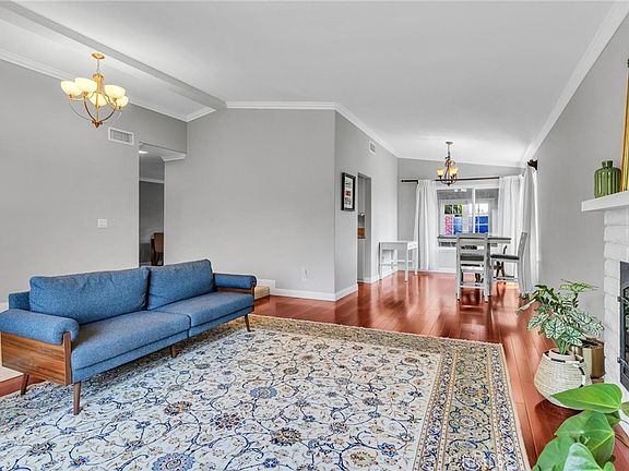 3rd image of 23041 La Granja Dr