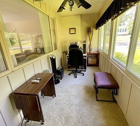 2nd image of 4643 Terrace Dr