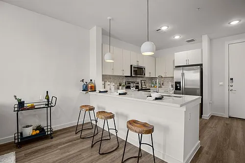 6324 N Lamar Blvd #307 Photo 1