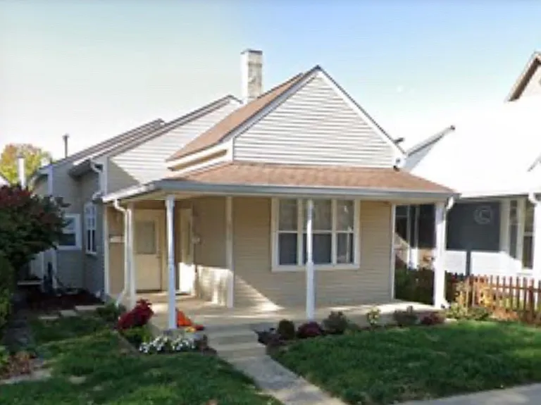 828 Camp St #A — Photo 7