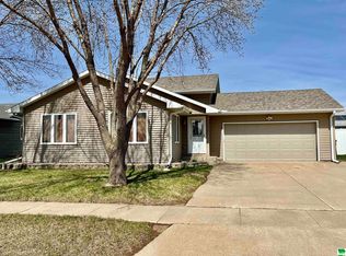1700 Sunset Dr SW, Le Mars, IA 51031