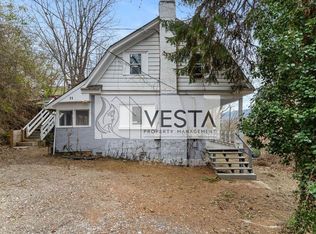 240 Hillside St, Canton, NC 28716