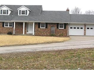 405 E 3rd St, Hermann, MO 65041