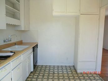 3rd image of 2277 Anthony Dr