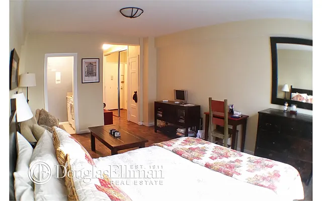 Sold by Douglas Elliman | media 6