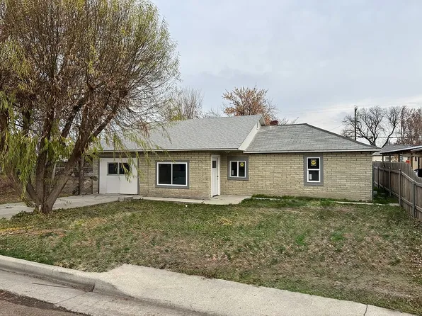 609 E Freeport St, Caldwell, ID 83605