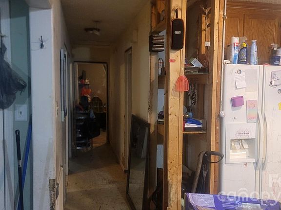 4th image of 167 Sunny Hill Dr
