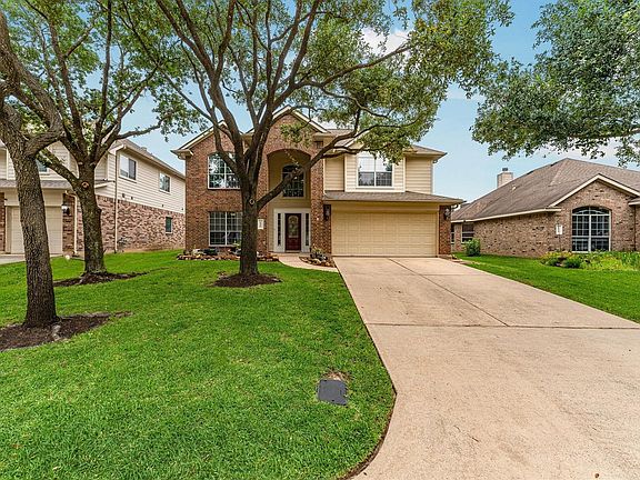 2nd image of 6822 Summer Bridge Ln