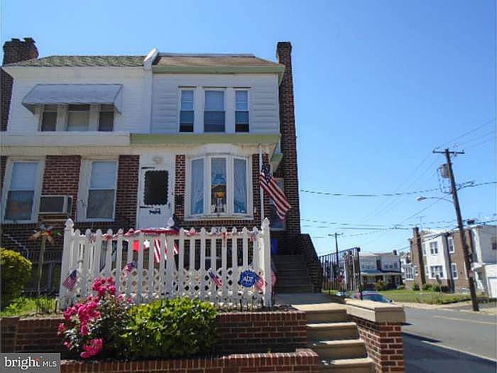 1st image of 7201 Glenloch St