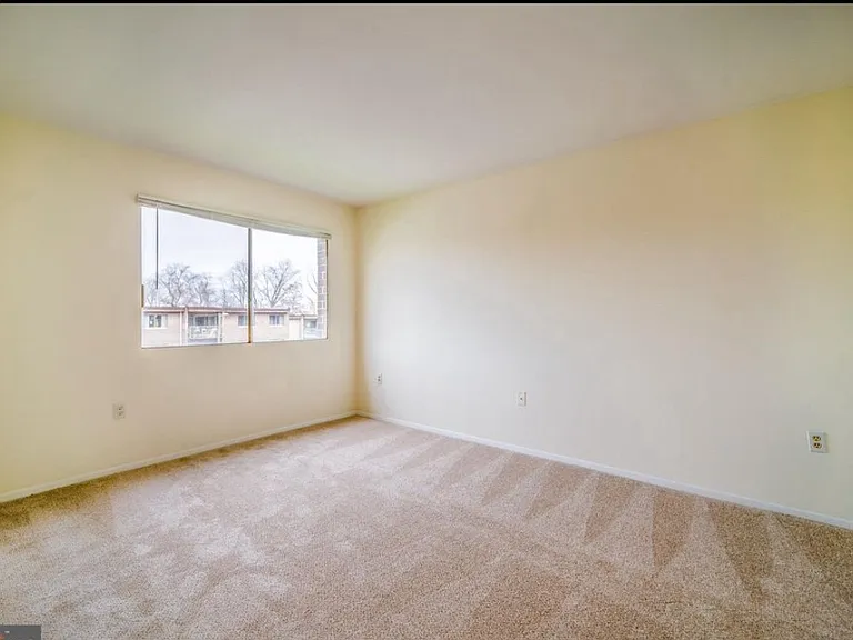 12701 Dara Dr #103 — Photo 8