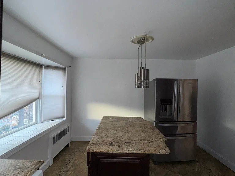 Hancock Ave — Photo 2