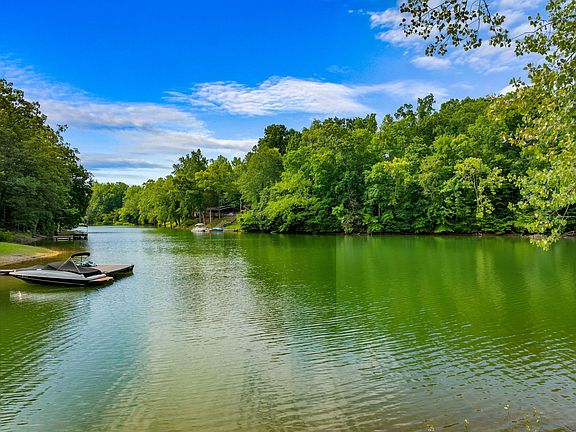 4th image of 2301 Boat Dock Rd