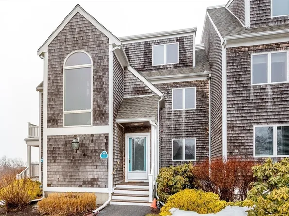 4 Highland Ter APT 415, Plymouth, MA 02360