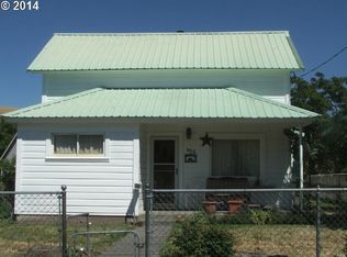 560 N Gale St, Heppner, OR 97836