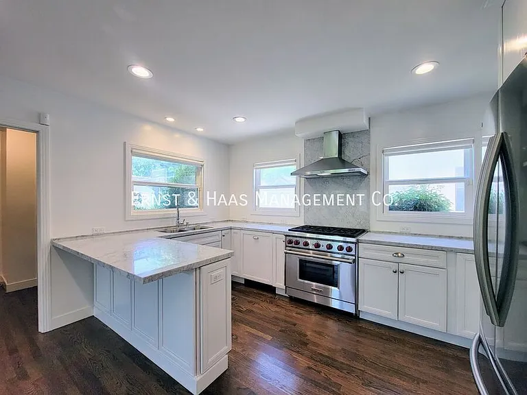 2227 Camden Ave — Photo 12