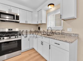 29129 Lund Ave, Warren, MI 48093