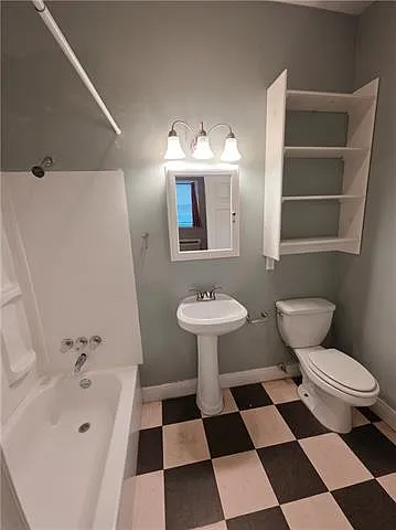 423 S Lopez St #1A — Photo 7