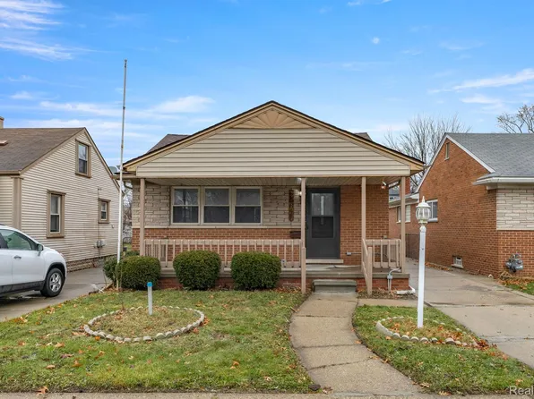 20841 Outer Dr, Dearborn, MI 48124